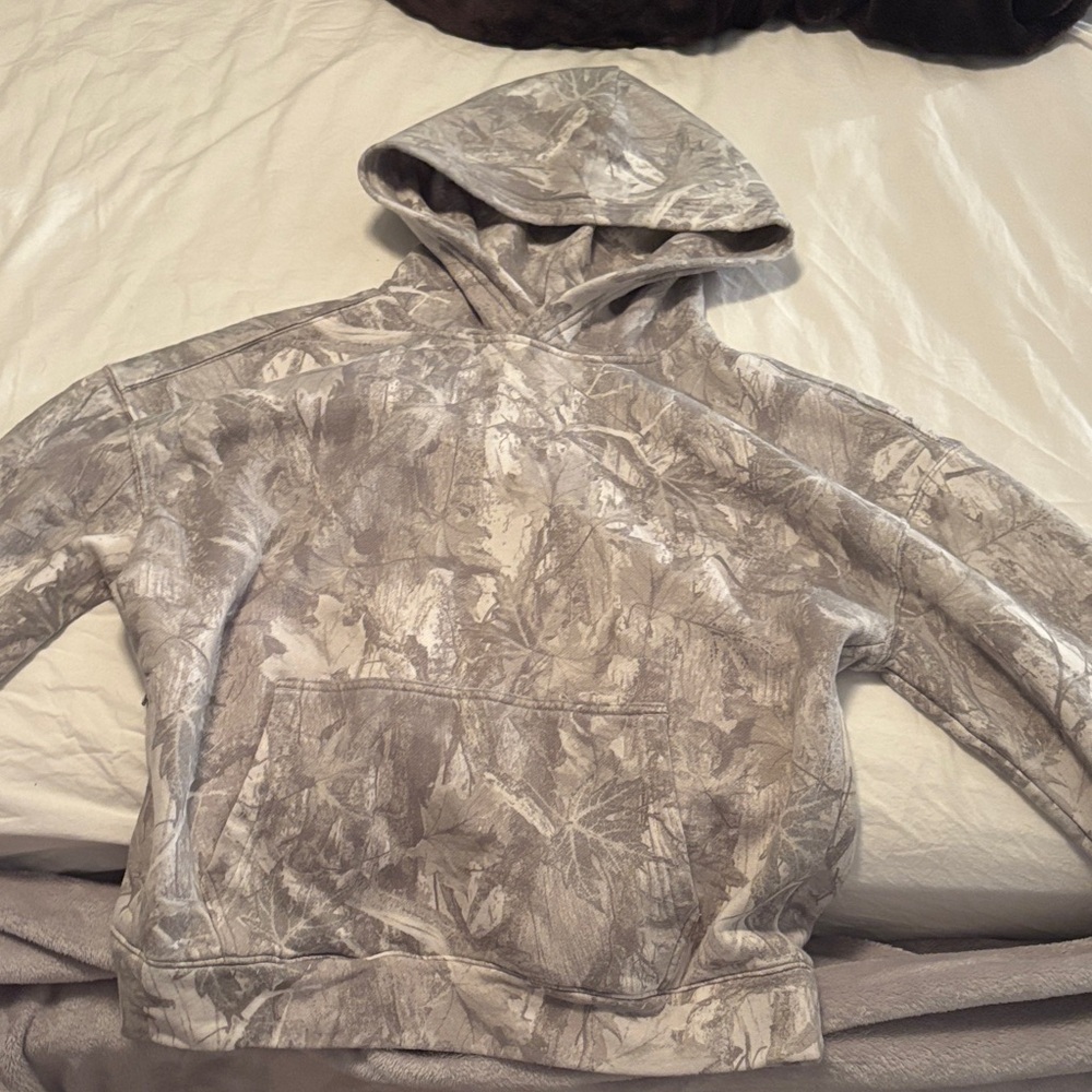 Hollister Men's Camo Hoodie